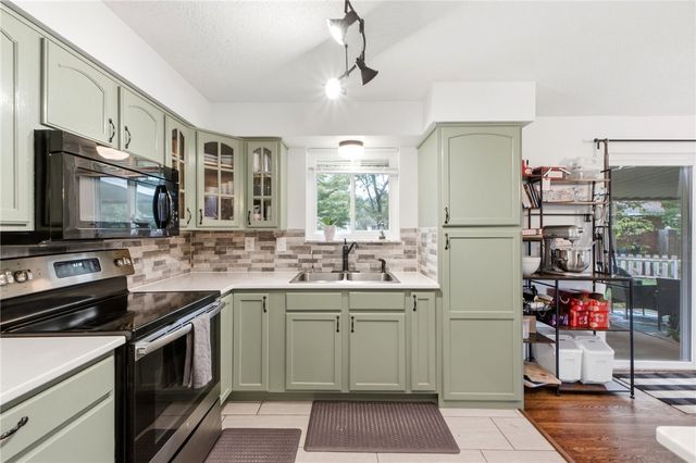2035 Turnbull Road, Beavercreek, OH 45431