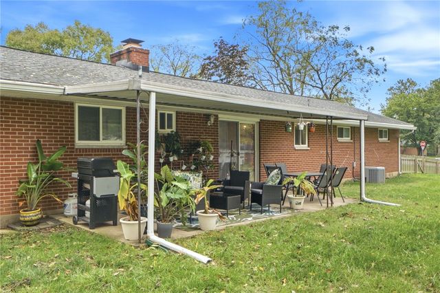 2035 Turnbull Road, Beavercreek, OH 45431