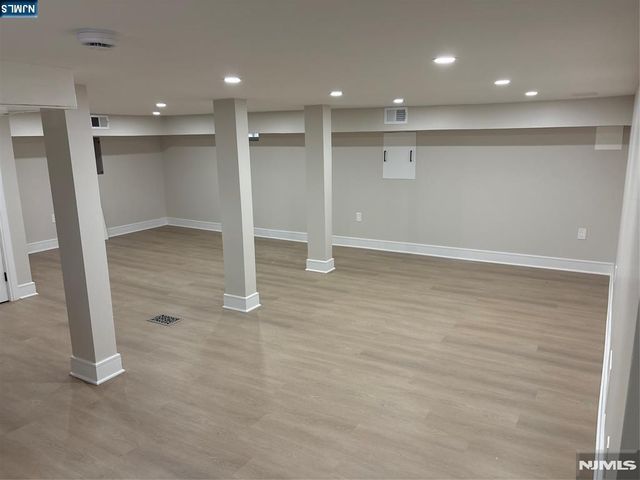 613 Hillcrest Road, Ridgewood, NJ 07450