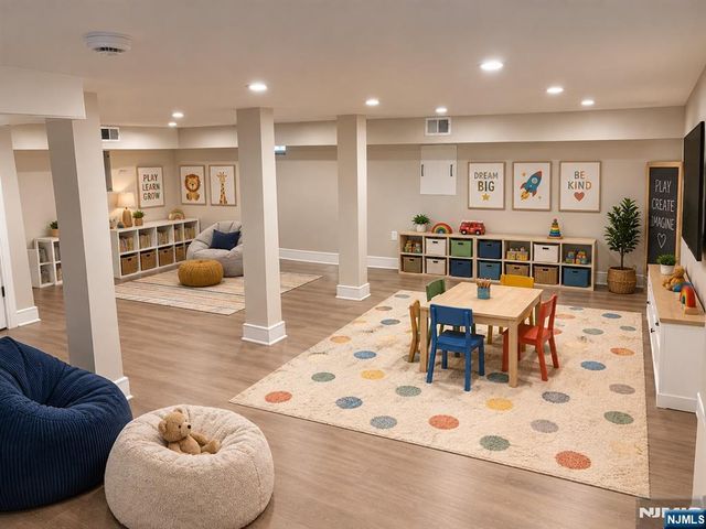 613 Hillcrest Road, Ridgewood, NJ 07450