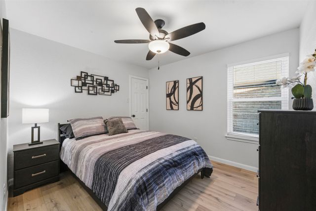 7111 Vinland Street, Dallas, TX 75227