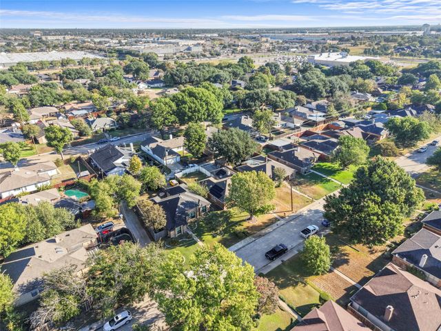 7111 Vinland Street, Dallas, TX 75227