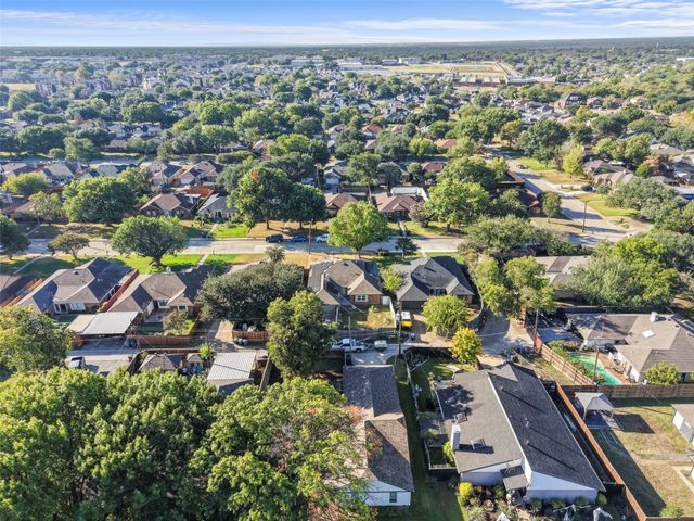 7111 Vinland Street, Dallas, TX 75227