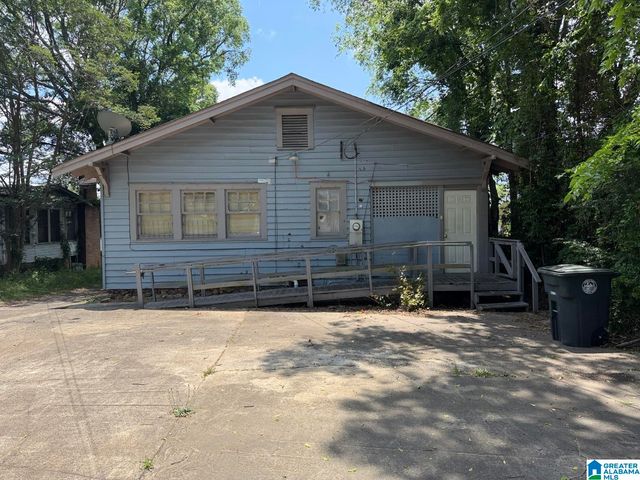 2032 26TH STREET ENSLEY, Birmingham, AL 35218