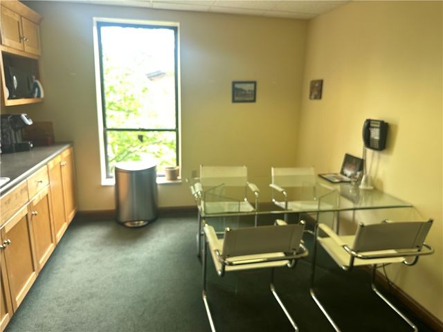 708 McKnight Park Drive, Ross Twp, PA 15237