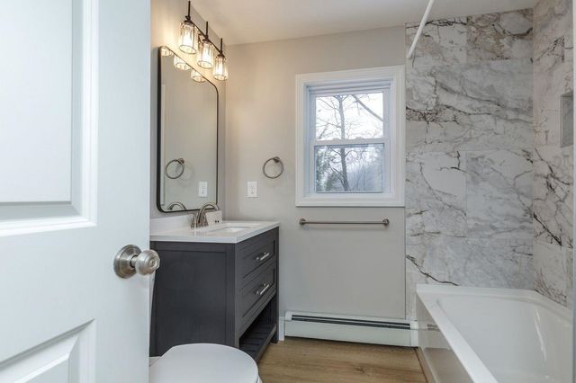 16 Emerson Road, Nashua, NH 03062