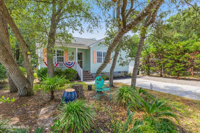 145 NW 10th Street, Oak Island, NC 28465