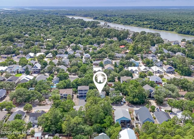 145 NW 10th Street, Oak Island, NC 28465