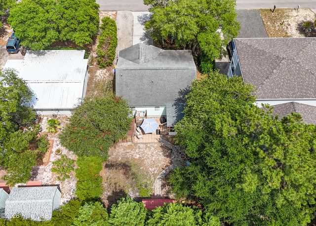 145 NW 10th Street, Oak Island, NC 28465