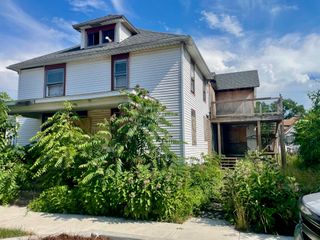 210 W 11th Street, Michigan City, IN 46360