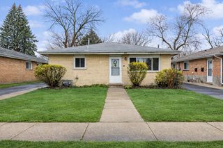 808 Mackinaw Avenue, Calumet City, IL 60409