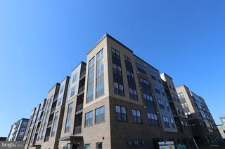 21731 DOVEKIE TER #302, Ashburn, VA 20147