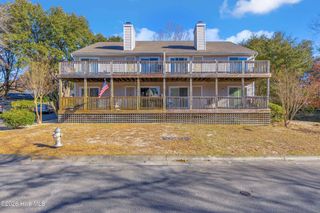 5221 Largo Court 4c- 202, Wilmington, NC 28409