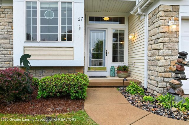 27 Aviemore Drive, Mason, MI 48854
