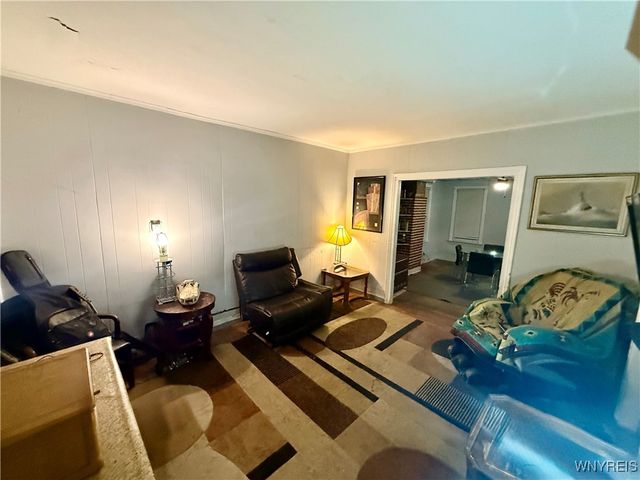 823 South Division Street, Buffalo, NY 14210