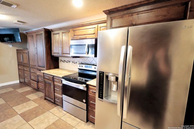 3647 CAMERON SPRINGS, San Antonio, TX 78244