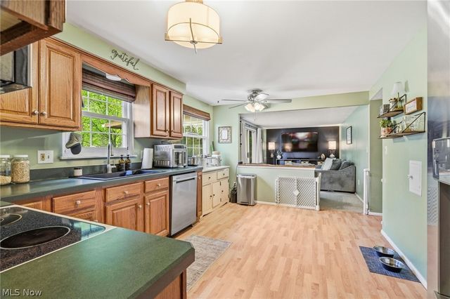 4501 Chatwood Drive, Stow, OH 44224