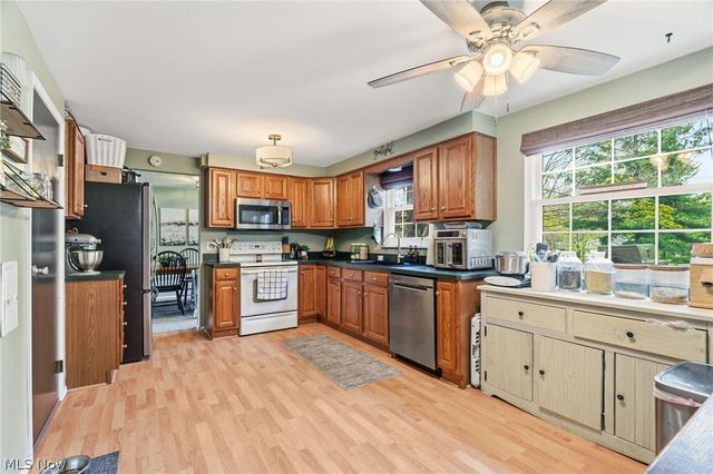 4501 Chatwood Drive, Stow, OH 44224