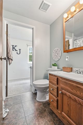 4501 Chatwood Drive, Stow, OH 44224
