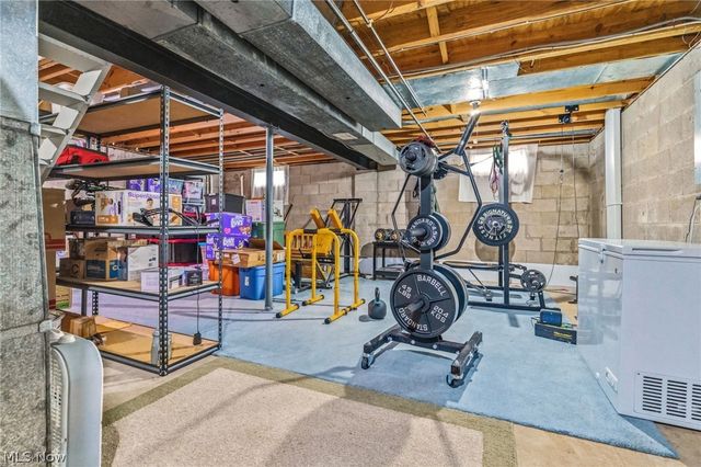 4501 Chatwood Drive, Stow, OH 44224