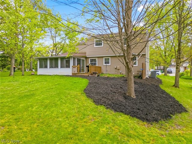 4501 Chatwood Drive, Stow, OH 44224