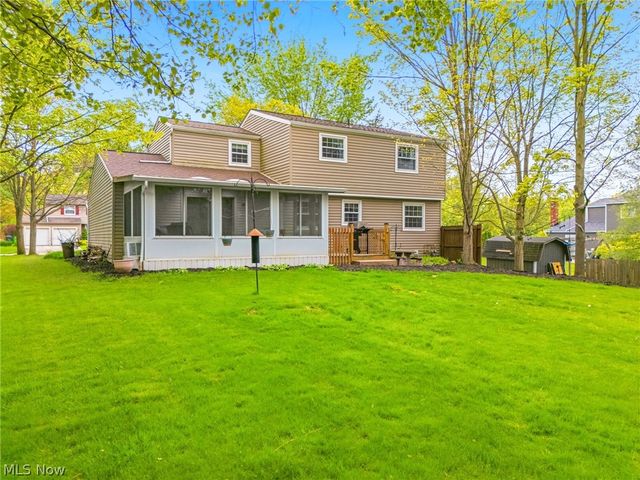 4501 Chatwood Drive, Stow, OH 44224