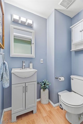 4501 Chatwood Drive, Stow, OH 44224