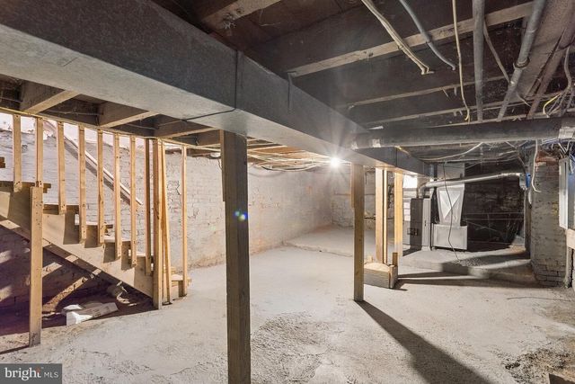 9 E FEDERAL ST, Burlington, NJ 08016