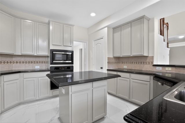 3314 Crimson Maple Court, Houston, TX 77345