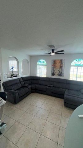 14099 SW 275th Street, Homestead, FL 33032
