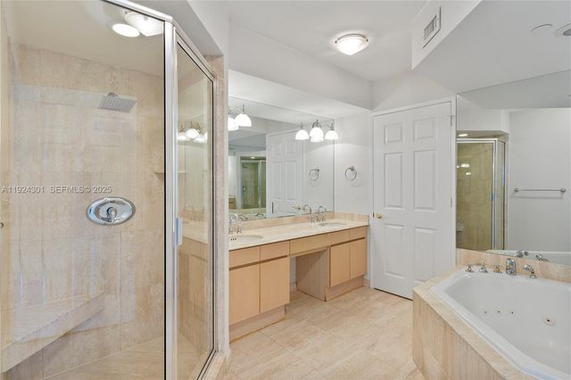 18671 Collins Ave 1702, Sunny Isles Beach, FL 33160