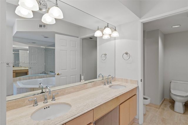 18671 Collins Ave 1702, Sunny Isles Beach, FL 33160