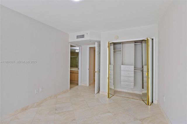 18671 Collins Ave 1702, Sunny Isles Beach, FL 33160