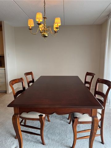 1160 Bower Hill 314A, Mt Lebanon, PA 15243