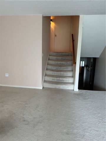 1160 Bower Hill 314A, Mt Lebanon, PA 15243