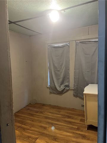 413 N Market, Ligonier Boro, PA 15658