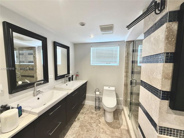 1770 NE 191st St 717-1, Miami, FL 33179