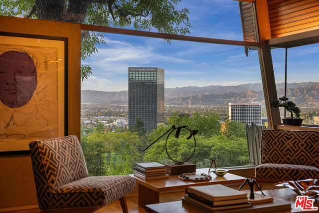 3580 Multiview Drive, Los Angeles, CA 90068