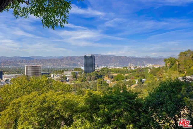 3580 Multiview Drive, Los Angeles, CA 90068