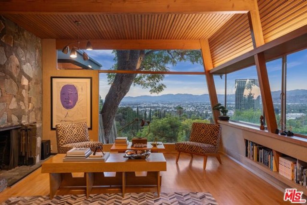 3580 Multiview Drive, Los Angeles, CA 90068