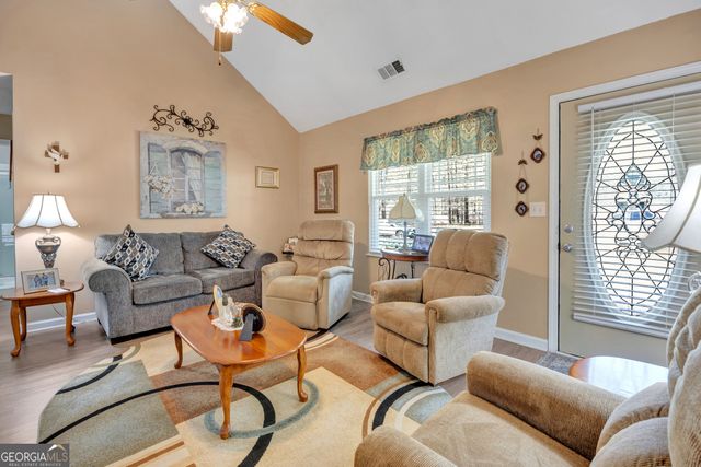 103 LYNN Court, Jackson, GA 30233