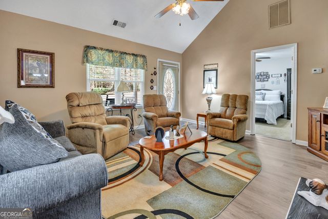 103 LYNN Court, Jackson, GA 30233