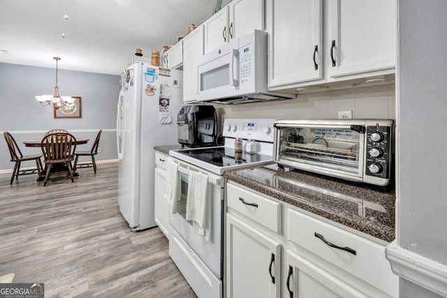 103 LYNN Court, Jackson, GA 30233