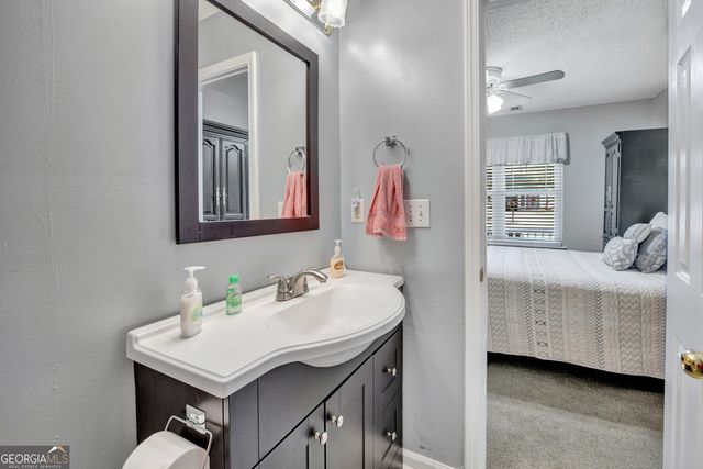 103 LYNN Court, Jackson, GA 30233