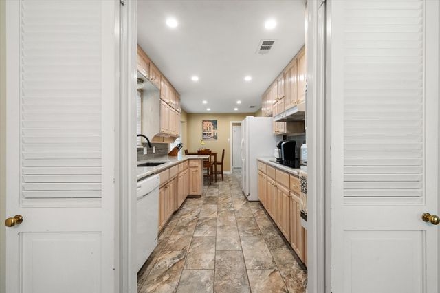 3307 Yellowstone Drive, Arlington, TX 76013