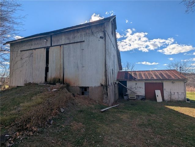 315 Telegraph Rd., Luzerne Twp, PA 15417