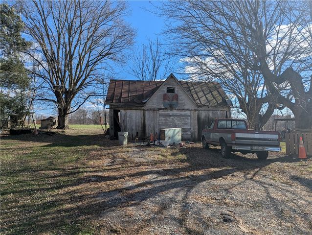 315 Telegraph Rd., Luzerne Twp, PA 15417