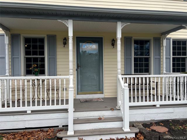 48 Crystal Beach Boulevard, Moriches, NY 11955