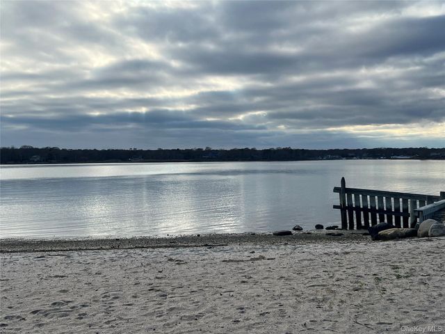 48 Crystal Beach Boulevard, Moriches, NY 11955
