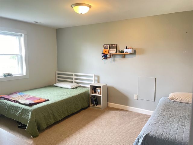 3798 60th Street, Grinnell, IA 50112